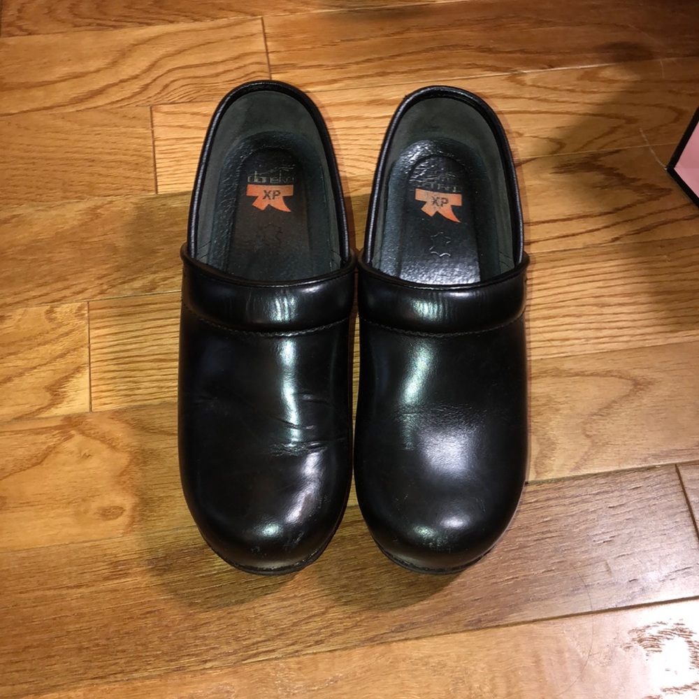Black Dansko clogs